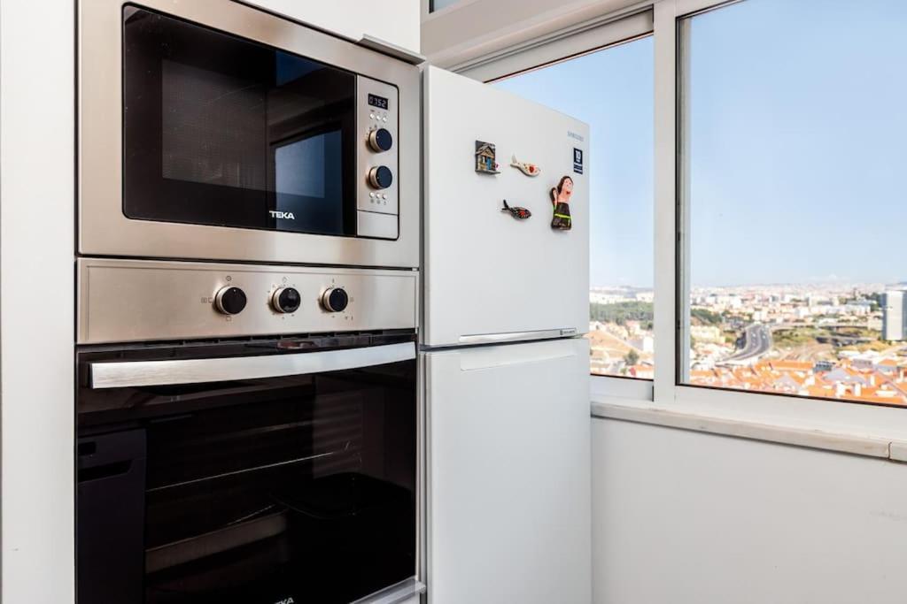 Cozy Bright Space With Landscape And Air Conditioner Lisboa Ngoại thất bức ảnh